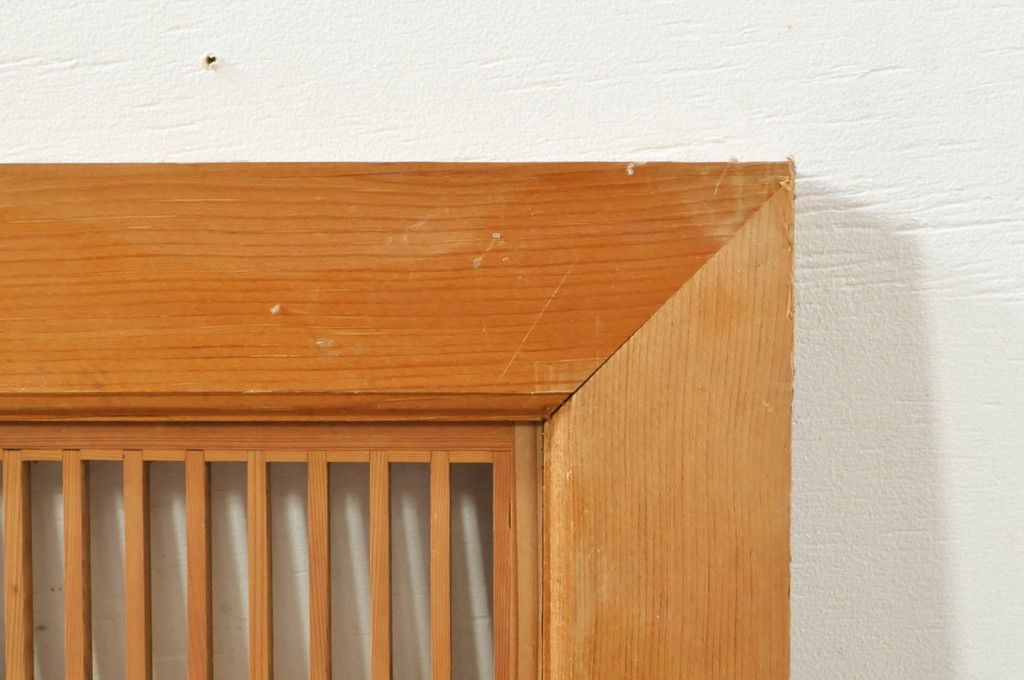 ビンテージ建具 松竹梅 和の空間を演出する彫刻入り組子欄間2枚セット(明り取り、明かり取り、彫刻欄間、ランマ、ヴィンテージ)(R-076368)