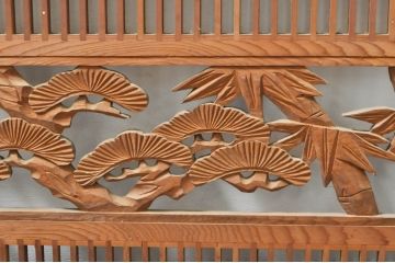 ビンテージ建具 松竹梅 和の空間を演出する彫刻入り組子欄間2枚セット(明り取り、明かり取り、彫刻欄間、ランマ、ヴィンテージ)(R-076368)