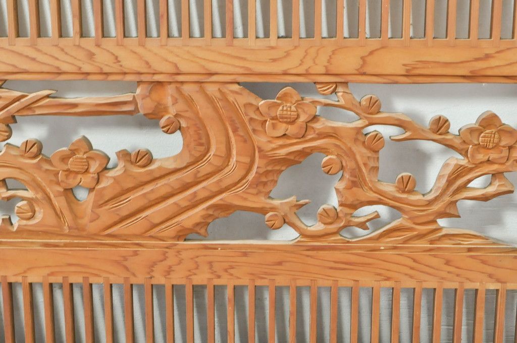 ビンテージ建具 松竹梅 和の空間を演出する彫刻入り組子欄間2枚セット(明り取り、明かり取り、彫刻欄間、ランマ、ヴィンテージ)(R-076368)