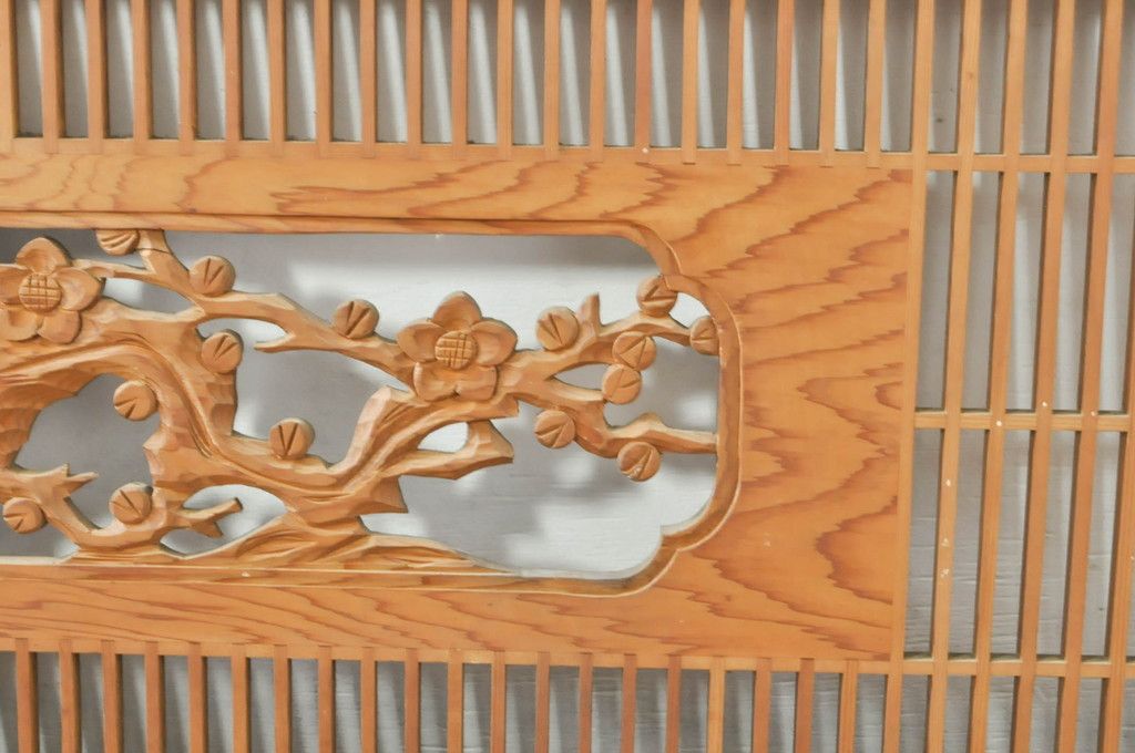 ビンテージ建具 松竹梅 和の空間を演出する彫刻入り組子欄間2枚セット(明り取り、明かり取り、彫刻欄間、ランマ、ヴィンテージ)(R-076368)