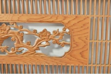 ビンテージ建具 松竹梅 和の空間を演出する彫刻入り組子欄間2枚セット(明り取り、明かり取り、彫刻欄間、ランマ、ヴィンテージ)(R-076368)