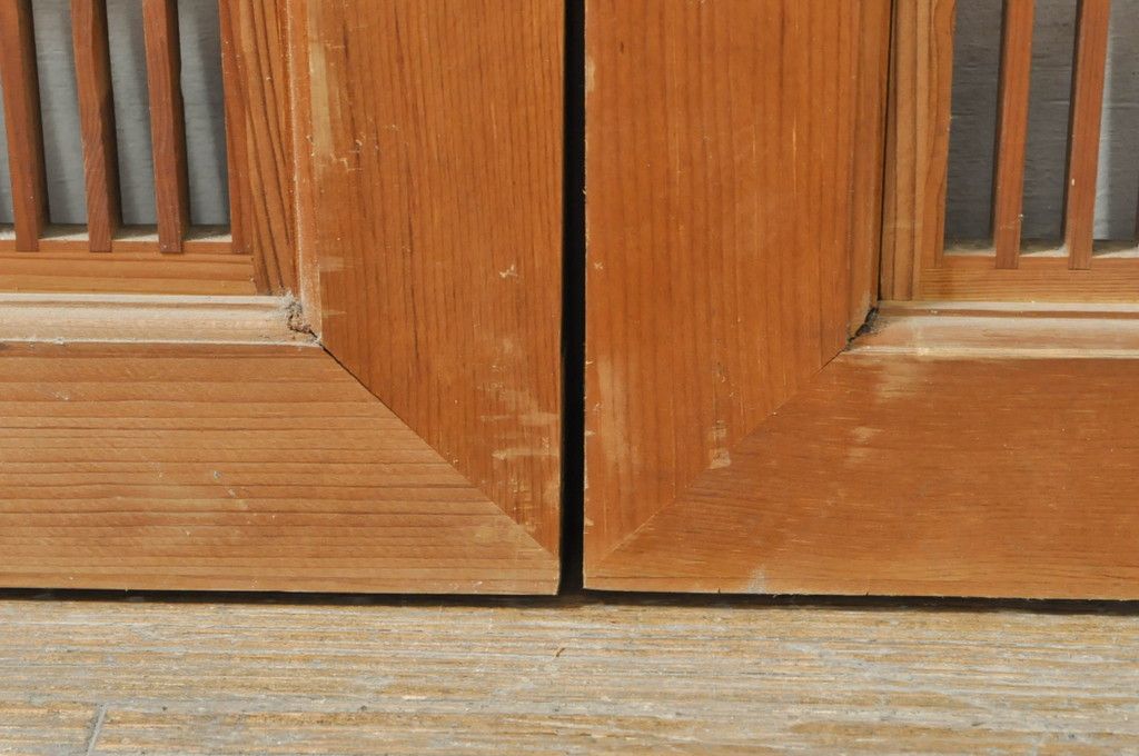 ビンテージ建具 松竹梅 和の空間を演出する彫刻入り組子欄間2枚セット(明り取り、明かり取り、彫刻欄間、ランマ、ヴィンテージ)(R-076368)