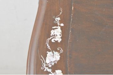 アジアンアンティーク　総紫檀(シタン)材　螺鈿入りのエレガントな猫脚デスク(コンソールテーブル、花台、飾り台、平机)(R-076372)