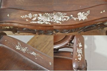 アジアンビンテージ　唐木(花梨、カリン)　螺鈿(ラデン)　象嵌入り　花に舞う蝶の意匠が愛らしいアームチェア(ダイニングチェア、板座チェア、椅子、イス、ヴィンテージ)(R-076377)