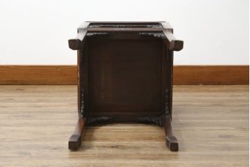 アジアンアンティーク　象嵌入り　総紫檀(シタン)材　螺鈿細工が美しい飾り棚(花台、飾り台、サイドテーブル)(R-076379)
