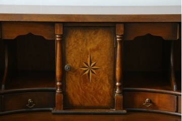 イギリスヴィンテージ　高級家具　ロスジョン(ROSJOHN)　マホガニー材　イギリス王室御用達ブランドのライティングビューロー　(R-076401)