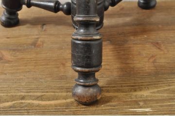 フランスアンティーク　クラシカルな挽き物脚のフレンチ回転スツール(ピアノスツール、丸椅子、イス、回転チェア)(R-076409)