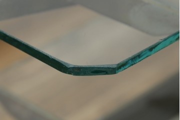 フランスビンテージ　大理石ベース　真鍮(しんちゅう)フレームの卓上フレンチディスプレイスタンド　(R-076411)