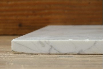 フランスビンテージ　大理石ベース　真鍮(しんちゅう)フレームの卓上フレンチディスプレイスタンド　(R-076411)