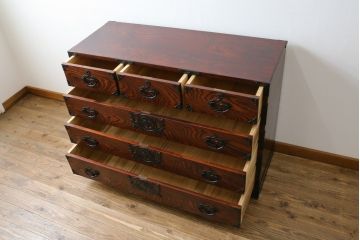 中古　岩谷堂箪笥　桜木家具店作　重厚な雰囲気で格式ただようチェスト(和タンス、衣装箪笥、整理箪笥、収納箪笥、引き出し、サイドチェスト)(R-076416)