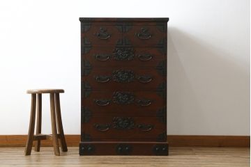 中古　筑後民芸　落ち着いた佇まいで和の雰囲気を引き立てる小箪笥(収納箪笥、整理箪笥、サイドチェスト、引き出し、和箪笥)(定価約17万円)(R-076417)