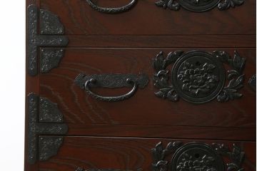 中古　筑後民芸　落ち着いた佇まいで和の雰囲気を引き立てる小箪笥(収納箪笥、整理箪笥、サイドチェスト、引き出し、和箪笥)(定価約17万円)(R-076417)