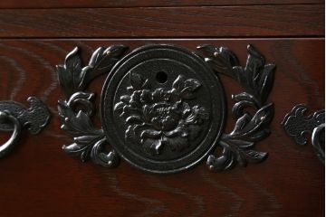 中古　筑後民芸　落ち着いた佇まいで和の雰囲気を引き立てる小箪笥(収納箪笥、整理箪笥、サイドチェスト、引き出し、和箪笥)(定価約17万円)(R-076417)