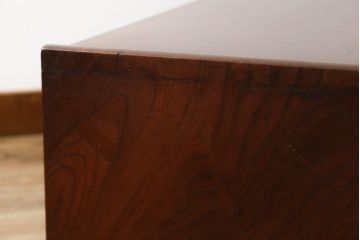 和製アンティーク　総欅(ケヤキ)材　銅金具の重厚な文机(ローテーブル、座机、センターテーブル、作業台、ワークデスク、テレビ台、在宅用、在宅ワーク用)(R-076420)