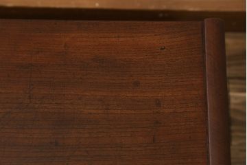 和製アンティーク　総欅(ケヤキ)材　銅金具の重厚な文机(ローテーブル、座机、センターテーブル、作業台、ワークデスク、テレビ台、在宅用、在宅ワーク用)(R-076420)