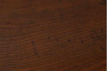 和製アンティーク　総欅(ケヤキ)材　銅金具の重厚な文机(ローテーブル、座机、センターテーブル、作業台、ワークデスク、テレビ台、在宅用、在宅ワーク用)(R-076420)