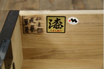 中古　仙台民芸箪笥(仙台箪笥)　欅産業　凝ったつくりの大振りの金具が目を惹く仙台箪笥サイドボード(サイドチェスト、ローチェスト、収納箪笥、衣装箪笥、引き出し)(R-076423)