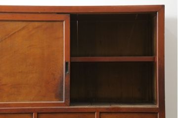 和製アンティーク　檜(ヒノキ)材・欅(ケヤキ)材　シンプルなつくりがお部屋に取り入れやすい二段重ね収納棚(戸棚、キャビネット、重ねタンス、茶棚、茶箪笥、水屋箪笥、食器棚、サイドボード、店舗什器)(R-076429)