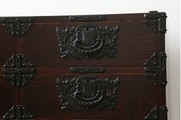 中古　美品　岩谷堂箪笥　籐里木工所　佐藤幸則作　天板を付けてリメイク!落ち着いた色味が魅力的なローボード(引き出し、ローチェスト、サイドチェスト、収納箪笥、テレビ台、テレビボード)(R-076433)