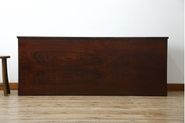 中古　美品　岩谷堂箪笥　籐里木工所　佐藤幸則作　落ち着いた色味が魅力的なローボード(引き出し、ローチェスト、サイドチェスト、収納箪笥、テレビ台、テレビボード)(R-076433)