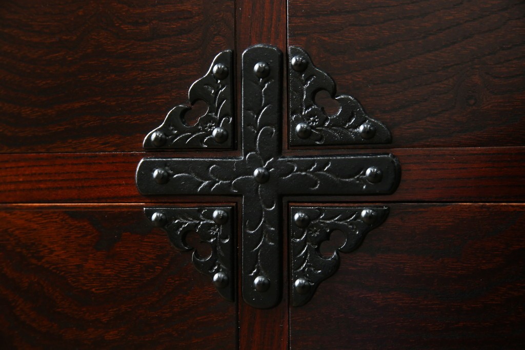 中古　美品　岩谷堂箪笥　籐里木工所　佐藤幸則作　落ち着いた色味が魅力的なローボード(引き出し、ローチェスト、サイドチェスト、収納箪笥、テレビ台、テレビボード)(R-076433)