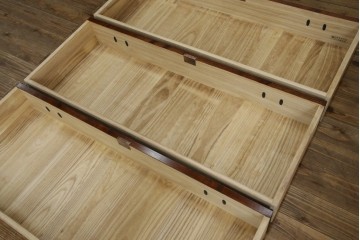 中古　美品　岩谷堂箪笥　籐里木工所　佐藤幸則作　落ち着いた色味が魅力的なローボード(引き出し、ローチェスト、サイドチェスト、収納箪笥、テレビ台、テレビボード)(R-076433)