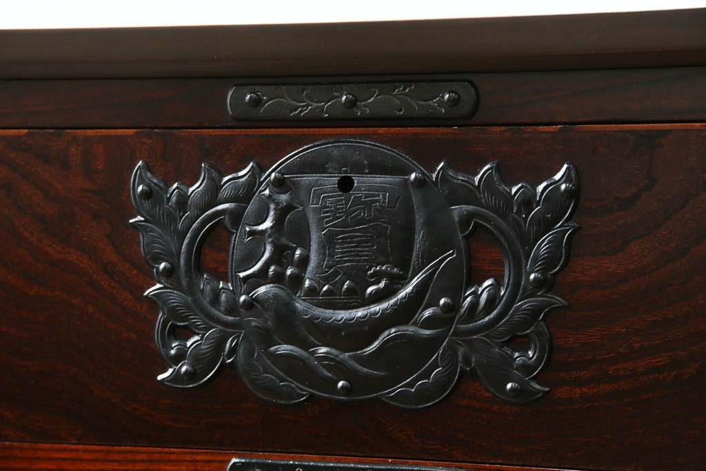 中古　美品　岩谷堂箪笥　籐里木工所　佐藤幸則作　落ち着いた色味が魅力的なローボード(引き出し、ローチェスト、サイドチェスト、収納箪笥、テレビ台、テレビボード)(R-076433)