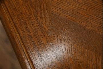 フランスビンテージ　オーク材　すらっと伸びた猫脚に施されたデザインが上品なパーケットリーエクステンションテーブル(ダイニングテーブル、4人掛け、6人掛け、食卓、ヴィンテージ)(R-076436)