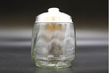昭和レトロ　当時物　大正〜昭和初期　アルミ蓋　昔懐かしい雰囲気漂うガラス瓶3個セット(キャニスター、ガラスビン、硝子、菓子瓶、フタ付き)(R-076438)