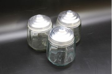 昭和レトロ　当時物　大正〜昭和初期　アルミ蓋　昔懐かしい雰囲気漂うガラス瓶3個セット(キャニスター、ガラスビン、硝子、菓子瓶、フタ付き)(R-076439)