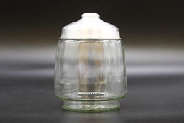 昭和レトロ　当時物　大正〜昭和初期　アルミ蓋　昔懐かしい雰囲気漂うガラス瓶3個セット(キャニスター、ガラスビン、硝子、菓子瓶、フタ付き)(R-076439)
