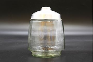 昭和レトロ　当時物　大正〜昭和初期　アルミ蓋　昔懐かしい雰囲気漂うガラス瓶3個セット(キャニスター、ガラスビン、硝子、菓子瓶、フタ付き)(R-076440)