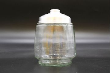 昭和レトロ　当時物　大正〜昭和初期　アルミ蓋　昔懐かしい雰囲気漂うガラス瓶3個セット(キャニスター、ガラスビン、硝子、菓子瓶、フタ付き)(R-076442)