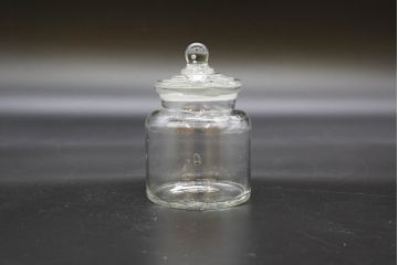 昭和レトロ　大・小　様々な用途に使える蓋付きガラス瓶5個セット(八角、キャニスター、ガラスビン、硝子、菓子瓶、フタ付き)(R-076443)