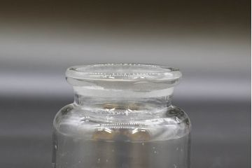 昭和レトロ　大・小　様々な用途に使える蓋付きガラス瓶5個セット(八角、キャニスター、ガラスビン、硝子、菓子瓶、フタ付き)(R-076443)