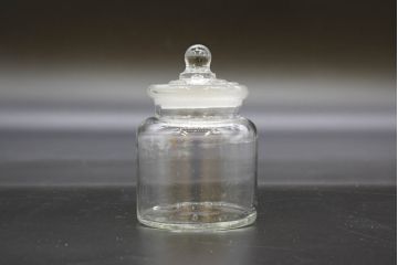 昭和レトロ　様々な用途に使える蓋付きガラス瓶5個セット(キャニスター、ガラスビン、硝子、菓子瓶、フタ付き)(R-076444)