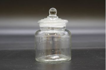 昭和レトロ　様々な用途に使える蓋付きガラス瓶5個セット(キャニスター、ガラスビン、硝子、菓子瓶、フタ付き)(R-076445)