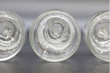 昭和レトロ　様々な用途に使える蓋付きガラス瓶5個セット(キャニスター、ガラスビン、硝子、菓子瓶、フタ付き)(R-076445)