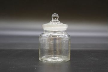 昭和レトロ　大・小　様々な用途に使える蓋付きガラス瓶5個セット(八角、キャニスター、ガラスビン、硝子、菓子瓶、フタ付き)(R-076446)