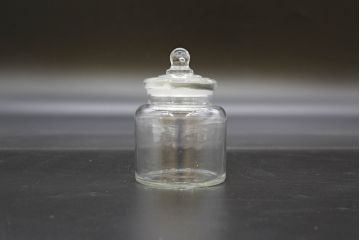 昭和レトロ　様々な用途に使える蓋付きガラス瓶5個セット(キャニスター、ガラスビン、硝子、菓子瓶、フタ付き)(R-076447)
