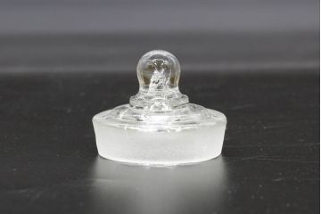 昭和レトロ　様々な用途に使える蓋付きガラス瓶5個セット(キャニスター、ガラスビン、硝子、菓子瓶、フタ付き)(R-076449)