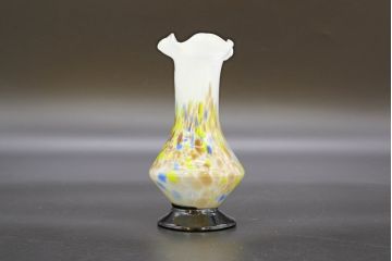 昭和レトロ　戦前　大正　可愛らしいデザインの古いマーブルガラス花瓶2個セット(フリル、色被せ、一輪挿し、花入、花器、硝子、吹きガラス)(R-076456)