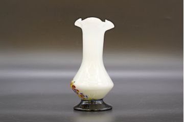昭和レトロ　戦前　大正　可愛らしいデザインの古いマーブルガラス花瓶2個セット(フリル、色被せ、一輪挿し、花入、花器、硝子、吹きガラス)(R-076457)