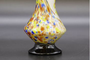 昭和レトロ　戦前　大正　可愛らしいデザインの古いマーブルガラス花瓶2個セット(フリル、色被せ、一輪挿し、花入、花器、硝子、吹きガラス)(R-076460)