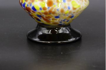 昭和レトロ　戦前　大正　可愛らしいデザインの古いマーブルガラス花瓶2個セット(フリル、色被せ、一輪挿し、花入、花器、硝子、吹きガラス)(R-076460)