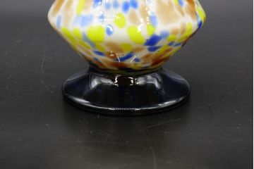昭和レトロ　戦前　大正　可愛らしいデザインの古いマーブルガラス花瓶2個セット(フリル、色被せ、一輪挿し、花入、花器、硝子、吹きガラス)(R-076467)