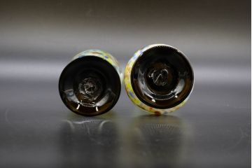昭和レトロ　戦前　大正　可愛らしいデザインの古いマーブルガラス花瓶2個セット(フリル、色被せ、一輪挿し、花入、花器、硝子、吹きガラス)(R-076468)