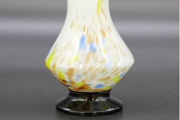 昭和レトロ　戦前　大正　可愛らしいデザインの古いマーブルガラス花瓶2個セット(フリル、色被せ、一輪挿し、花入、花器、硝子、吹きガラス)(R-076469)