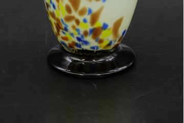 昭和レトロ　戦前　大正　可愛らしいデザインの古いマーブルガラス花瓶2個セット(フリル、色被せ、一輪挿し、花入、花器、硝子、吹きガラス)(R-076471)