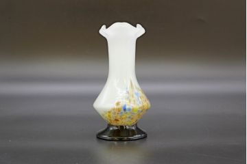 昭和レトロ　戦前　大正　可愛らしいデザインの古いマーブルガラス花瓶2個セット(フリル、色被せ、一輪挿し、花入、花器、硝子、吹きガラス)(R-076471)